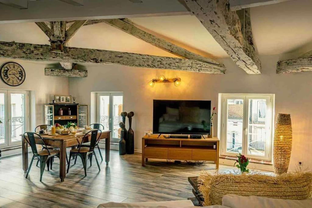 Appartement Cocooning, Climatise, Au Coeur D'Agen Luaran gambar